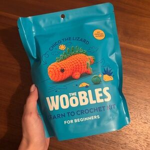 WOOBLES MYSTERY KIT -  CHICO THE LIZARD